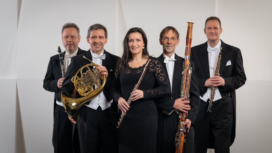 Titelmotiv – Una Bella Serenata - mit dem Bläserquintett der Sächsischen Bläserphilharmonie