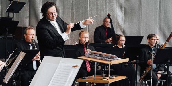 Titelmotiv – Konzert der Sächsischen Bläserphilharmonie