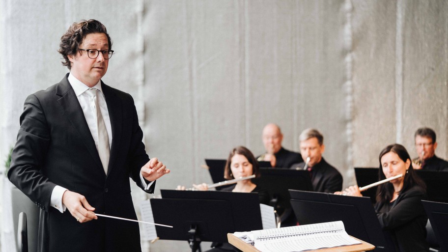 Titelmotiv – Dirigierkus der Hochschule für Musik und Theater „Felix Mendelssohn Bartholdy“